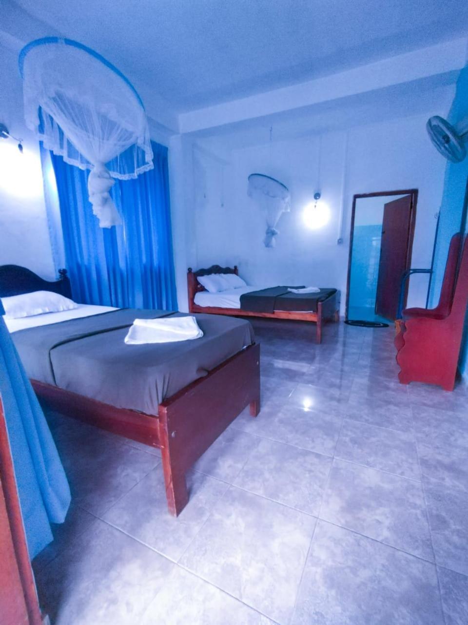 Soorya Inn Ella Ngoại thất bức ảnh