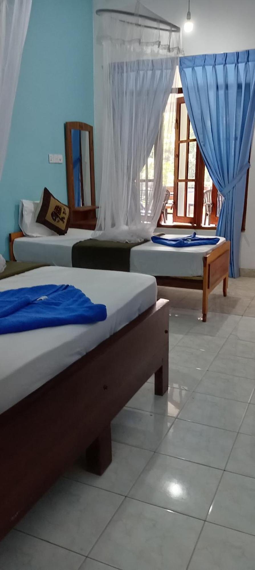 Soorya Inn Ella Ngoại thất bức ảnh