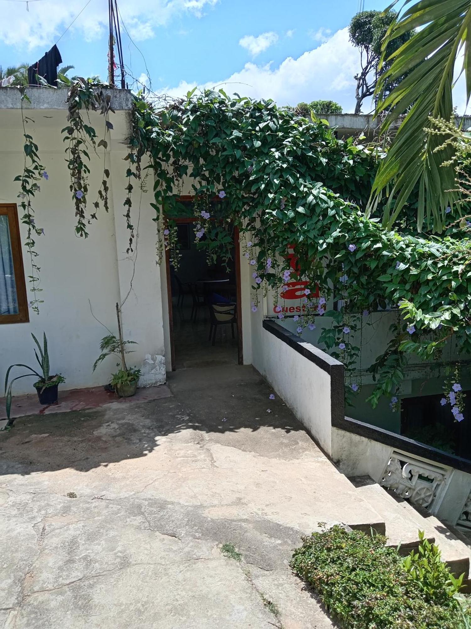 Soorya Inn Ella Ngoại thất bức ảnh